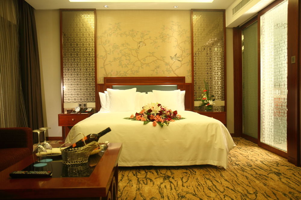 Gloria Grand Hotel Wuxi Wuxi  Luaran gambar