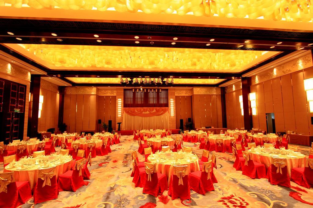 Gloria Grand Hotel Wuxi Wuxi  Restoran gambar