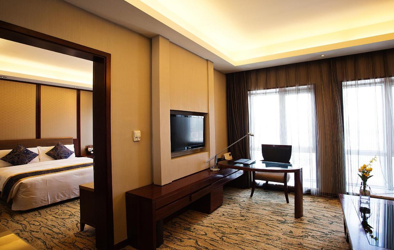 Gloria Grand Hotel Wuxi Wuxi  Luaran gambar